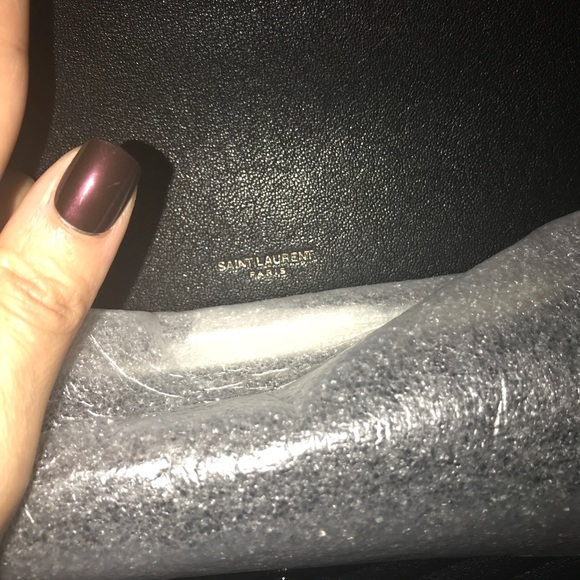 ✨YSL MEDIUM COLLEGE LEATHER QUILTED BAG✨ - Picture 5 of 7